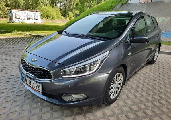 samochody osobowe Kia Ceed cena 29000 przebieg: 260000, rok produkcji 2015 z Warszawa